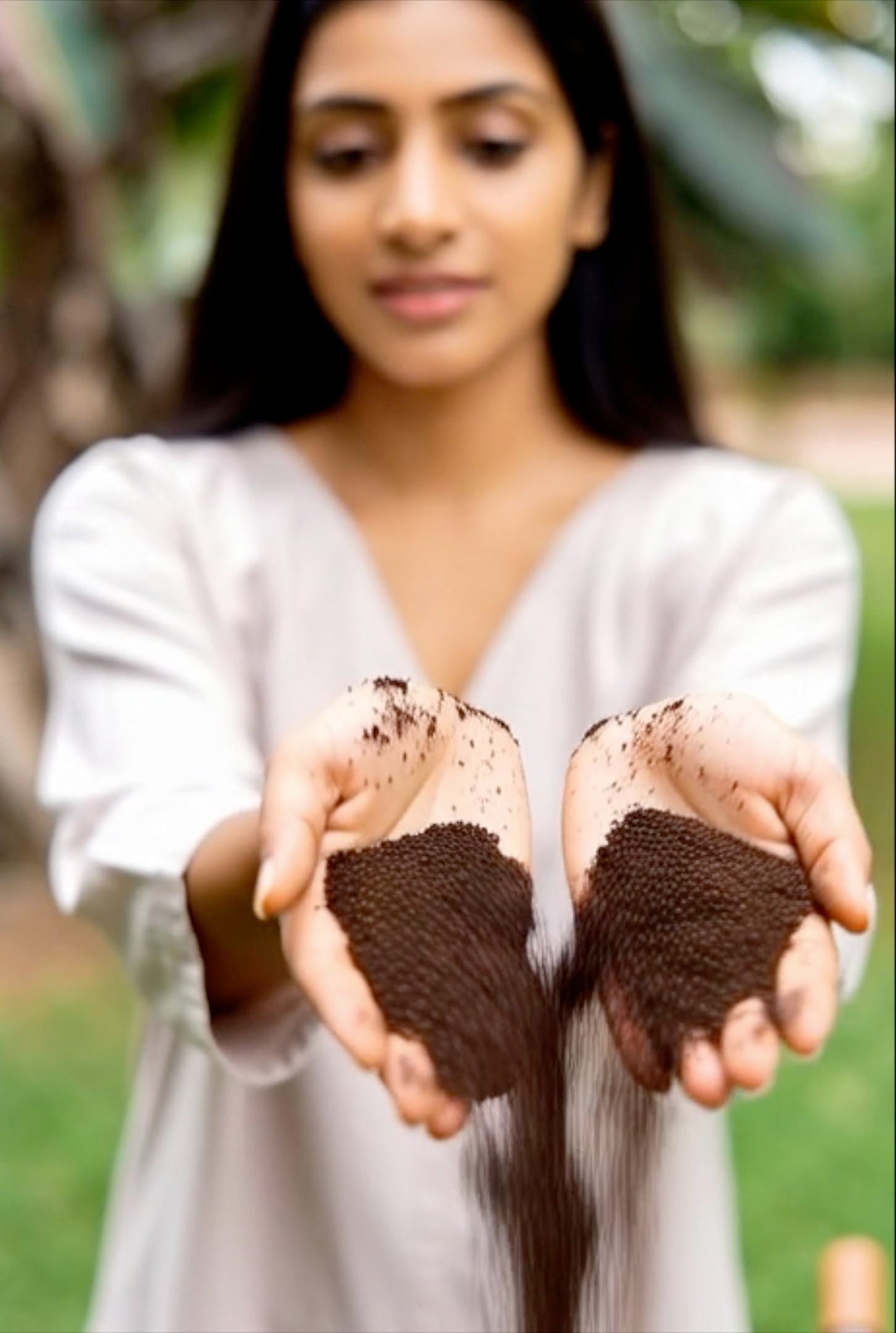 Premium Cold-Pressed Neem Cake Powder নিম খৈল পাউডার
